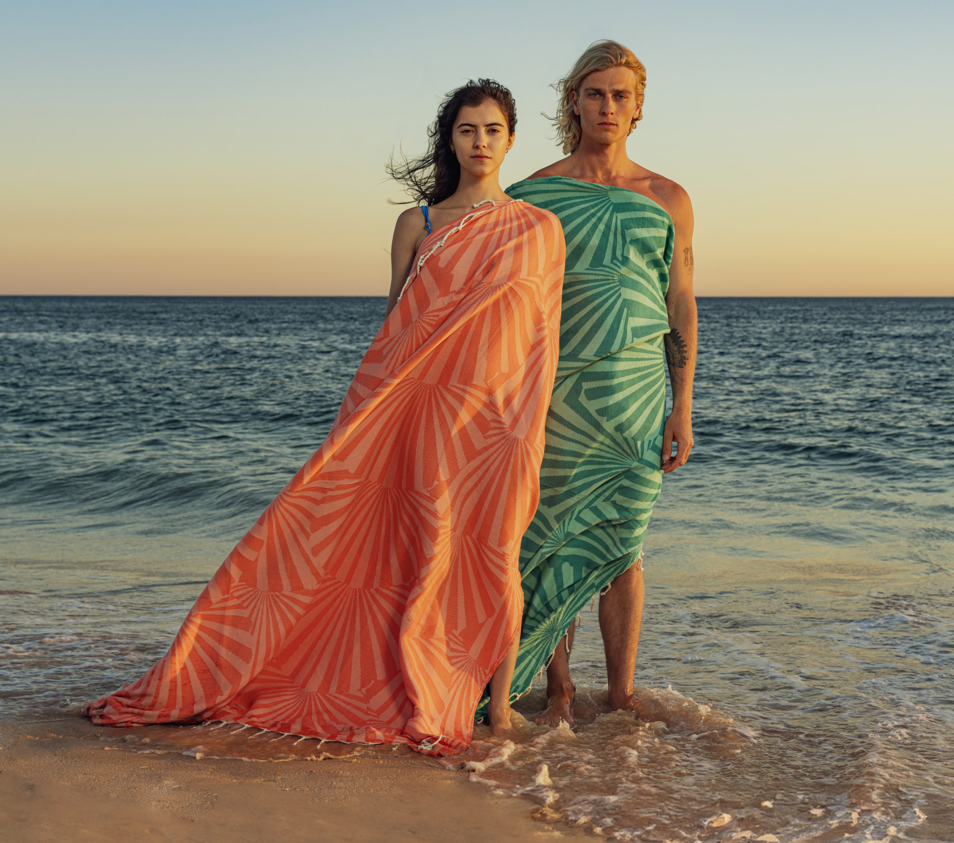 Futah - Taiga Coral Beach Blanket (3)