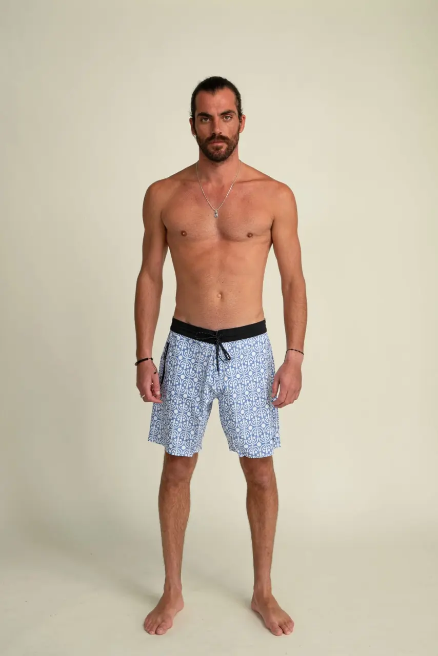 Futah - Flora Blue & White Boardshorts (1)